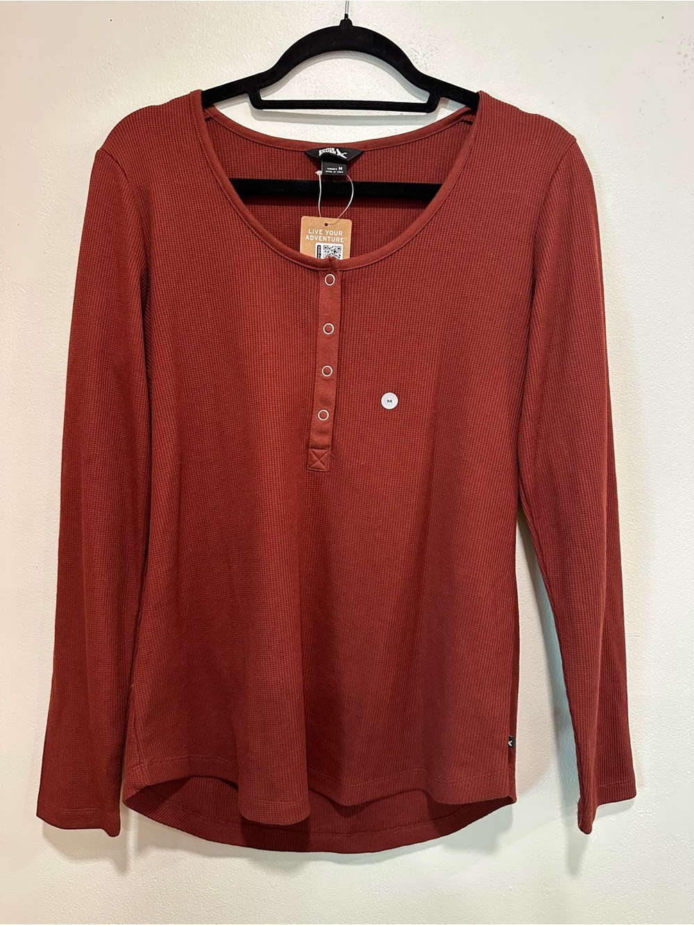 NWT Eddie Bauer Women's Long Sleeve Henley Top Rust Burgundy Size Medium